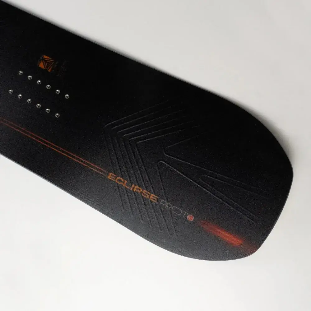 Never Summer Proto T3 Eclipse сноуборд