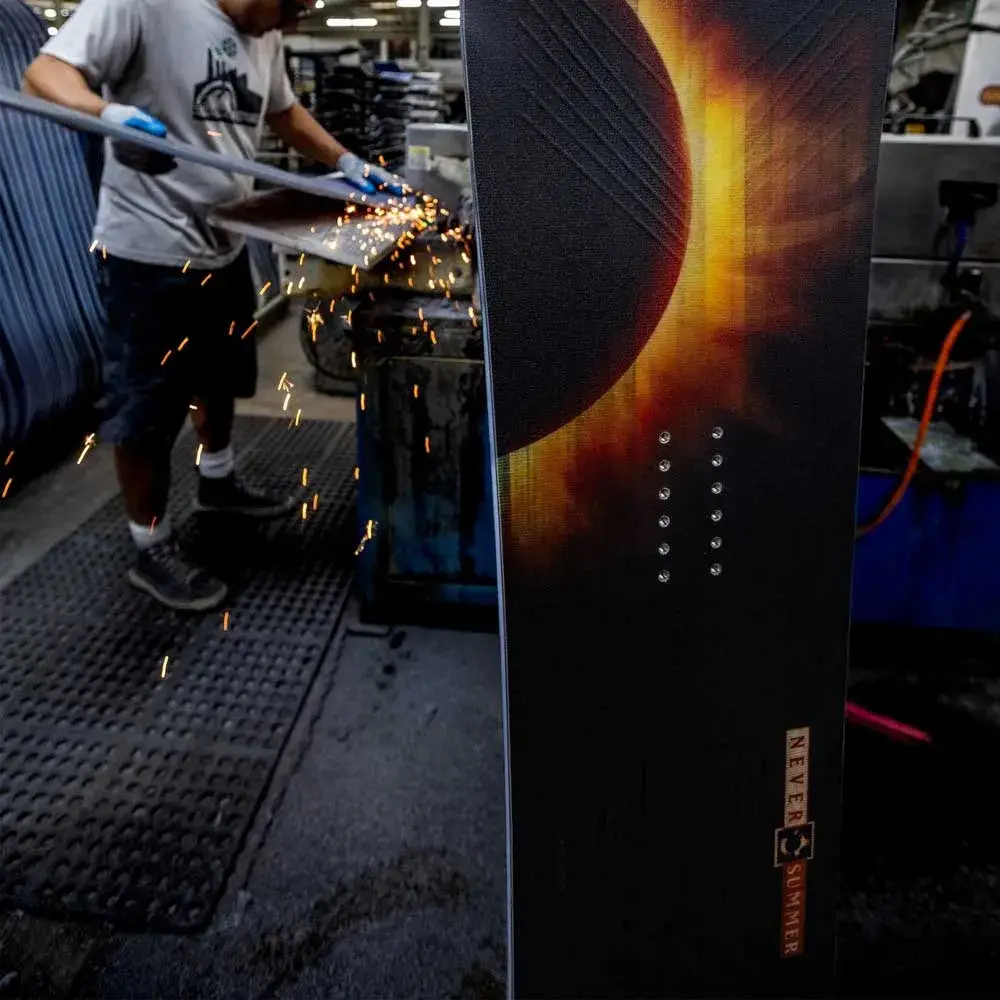 Never Summer Proto T3 Eclipse сноуборд