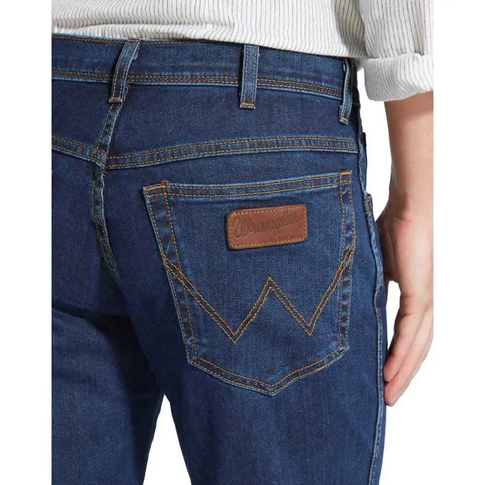 Джинсы Wrangler Texas Stretch