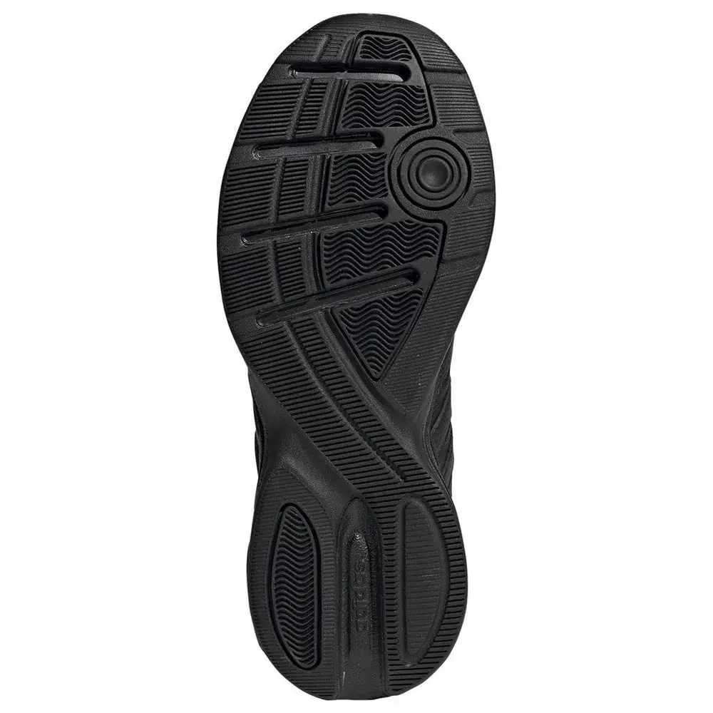 Кроссовки adidas Strutter